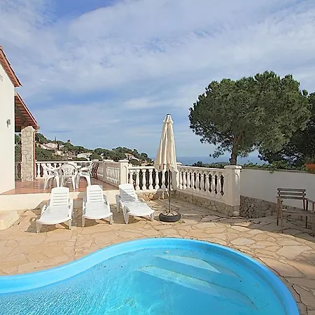 Villa Montecarlo *